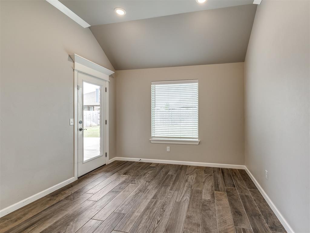 3706 Addison Avenue Property Photo 17