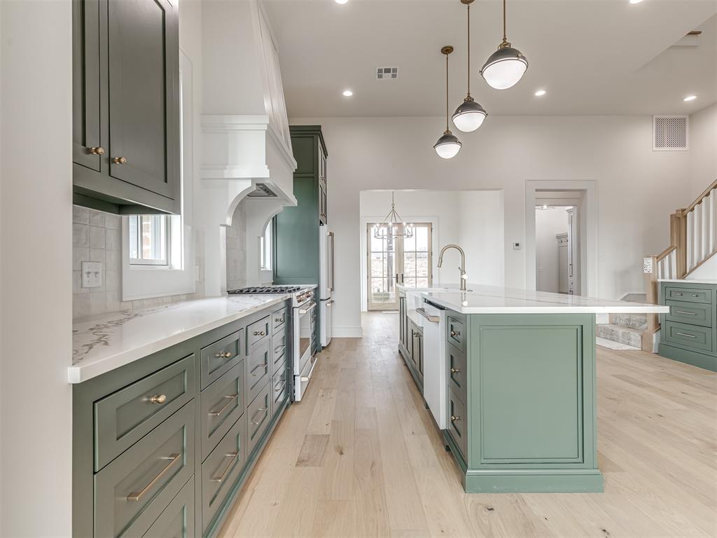 53 Water Street Property Photo 10