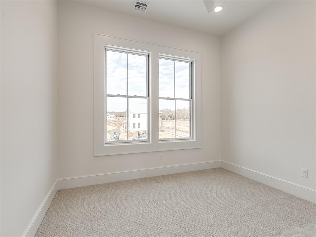 53 Water Street Property Photo 31
