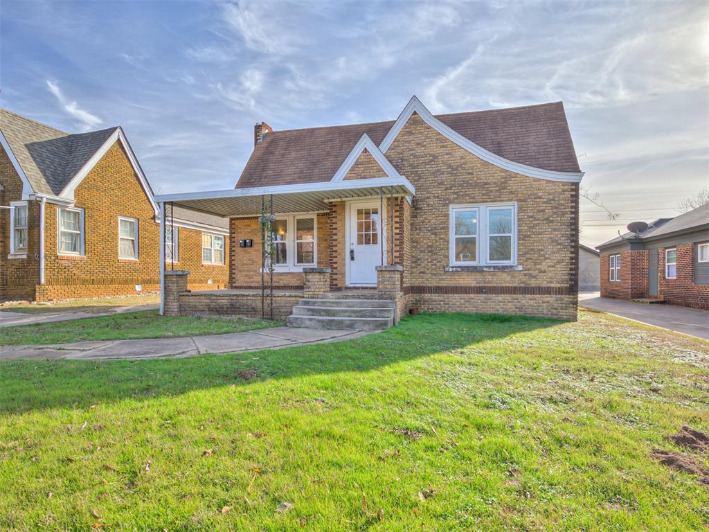 2324 W Park Place Property Photo 2