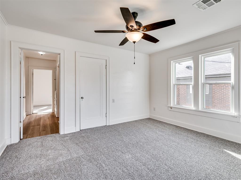 2324 W Park Place Property Photo 15