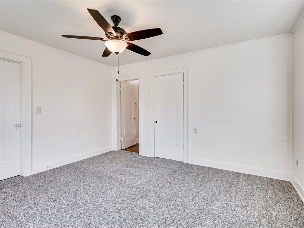 2324 W Park Place Property Photo 16