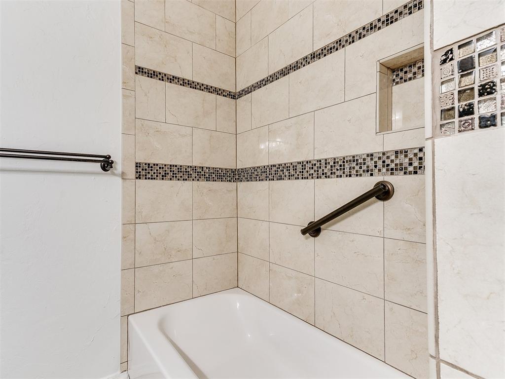 16319 Se 74th Street Property Photo 18