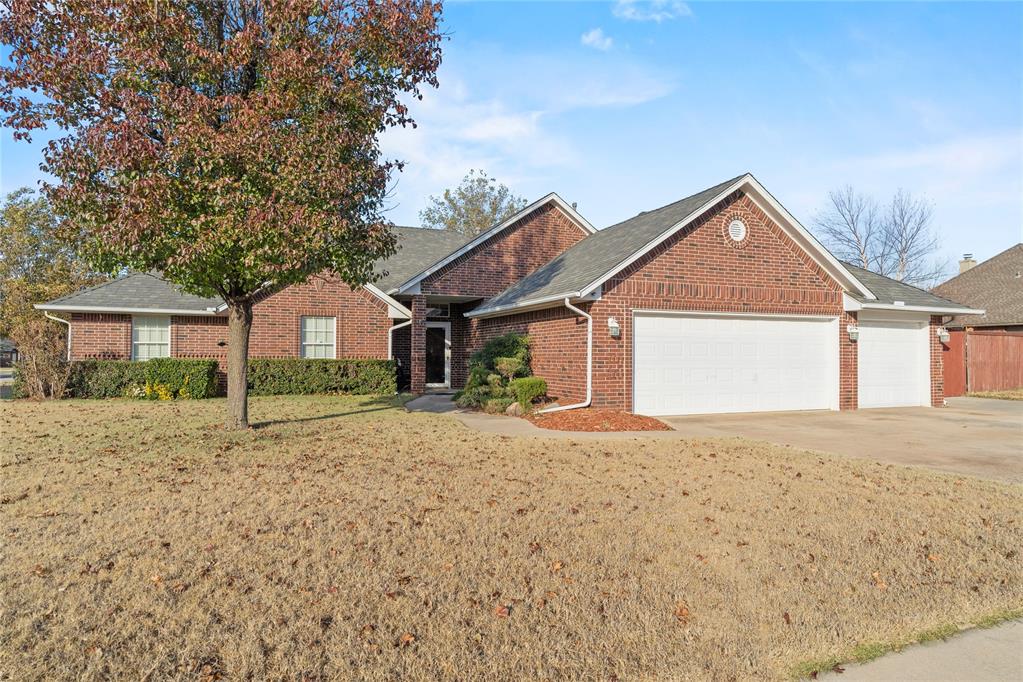 808 Ashland Drive Property Photo