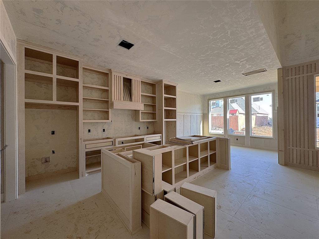 15424 Hatterly Lane Property Photo 5