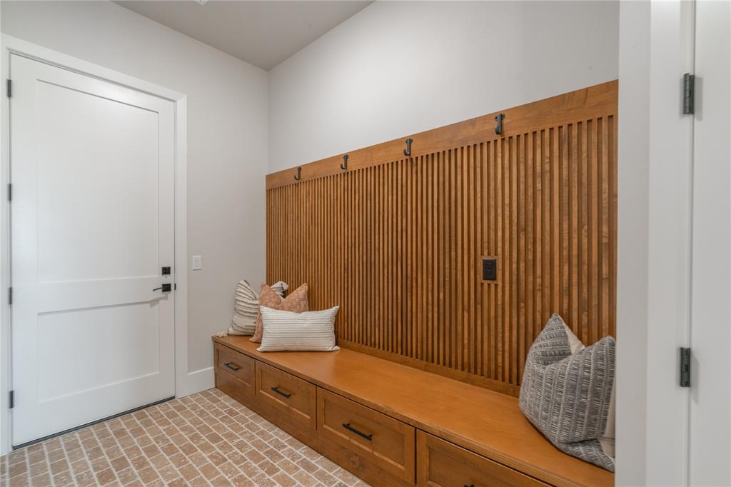 5808 Moulin Drive Property Photo 44