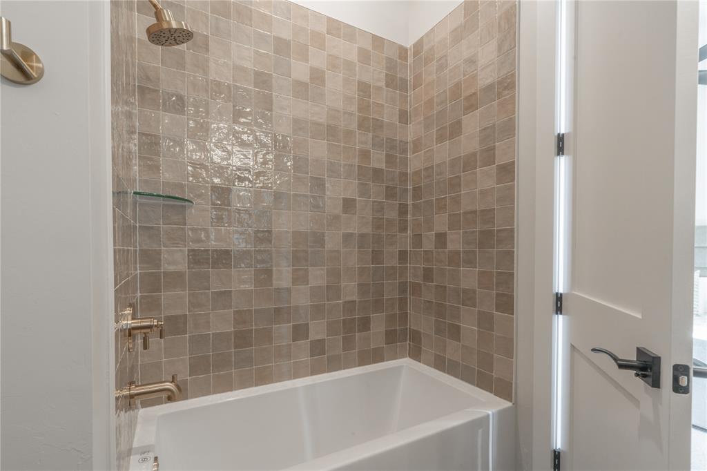 5808 Moulin Drive Property Photo 45