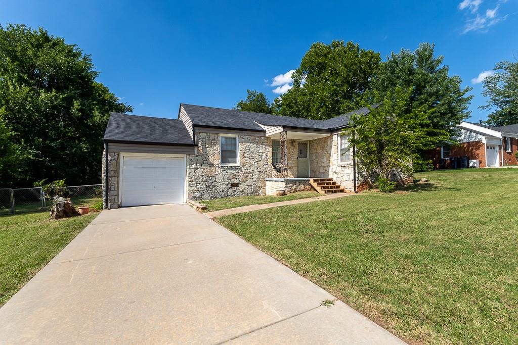829 Ne 65th Street Property Photo 1