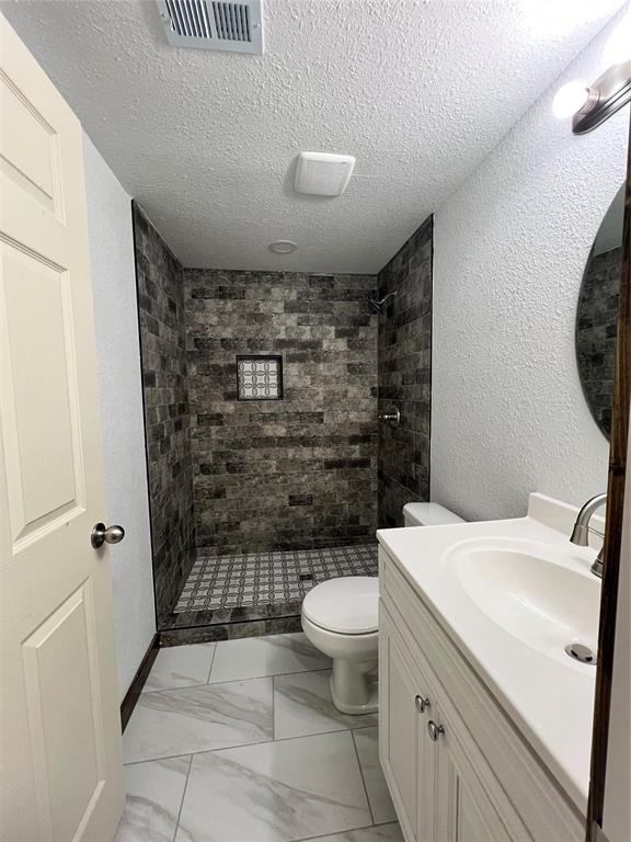 104 Ne Sequoyah Lane Property Photo 13