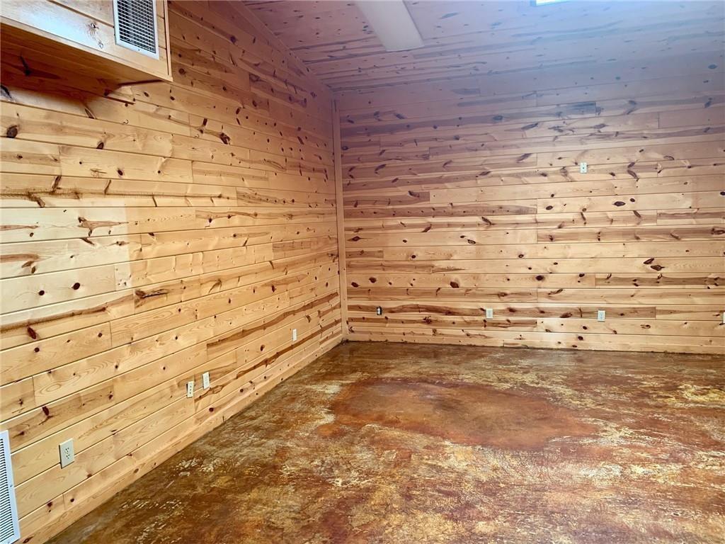 50 Spearfish Road Property Photo 13