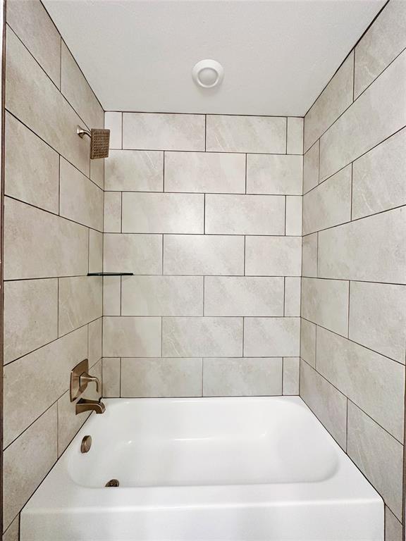 4236 Nw 152nd Terrace Property Photo 16
