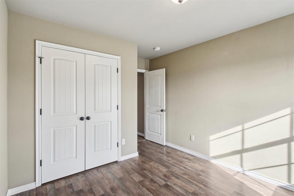 704 Apple Tree Lane Property Photo 32