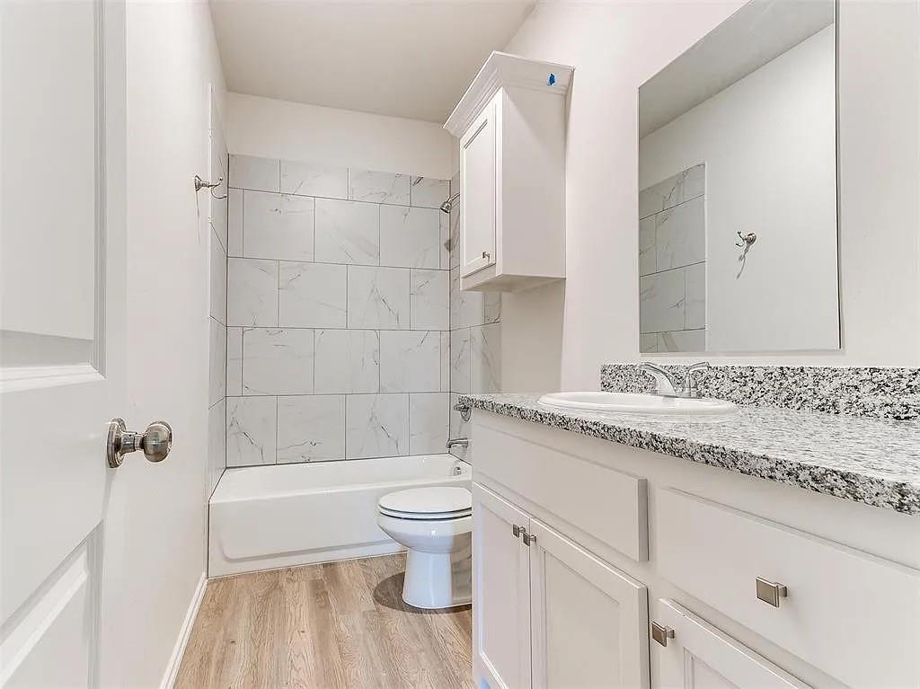 3707 Franks Way Property Photo 17