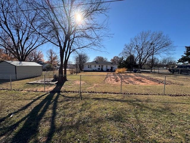 406 Winona Property Photo 17