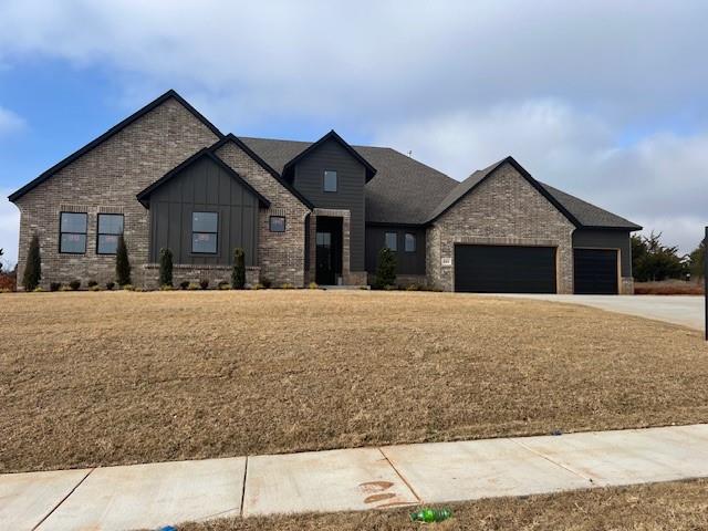 8103 Goldfinch Drive Property Photo