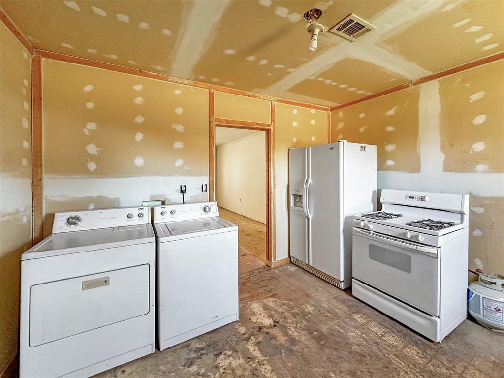 323 S Birch Avenue Property Photo 15