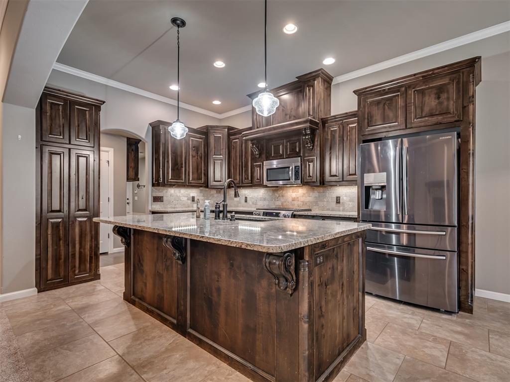 1832 Buckskin Court Property Photo 12