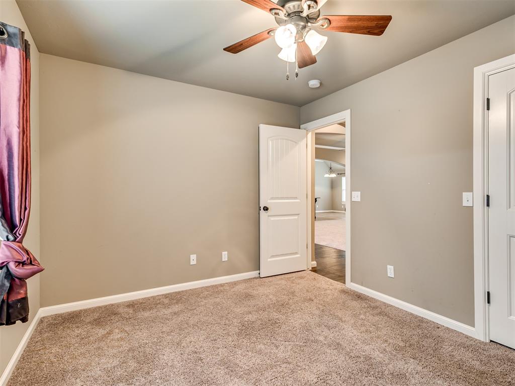 1832 Buckskin Court Property Photo 35