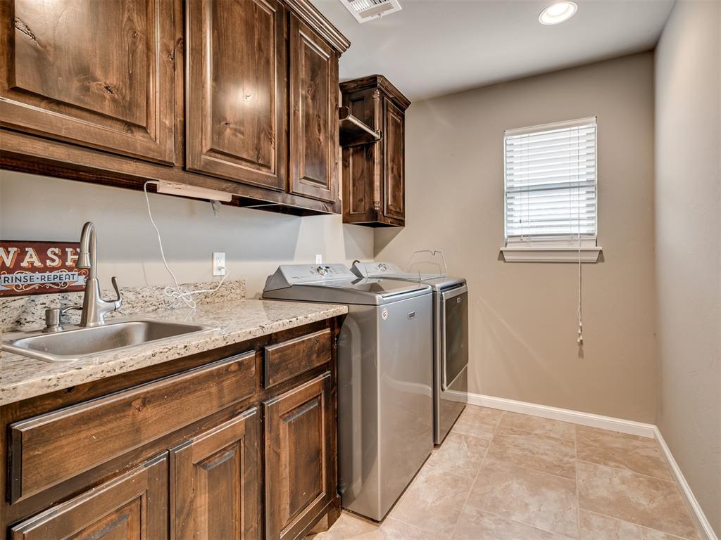1832 Buckskin Court Property Photo 36