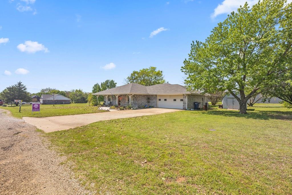 130 Shawna Drive Property Photo 34