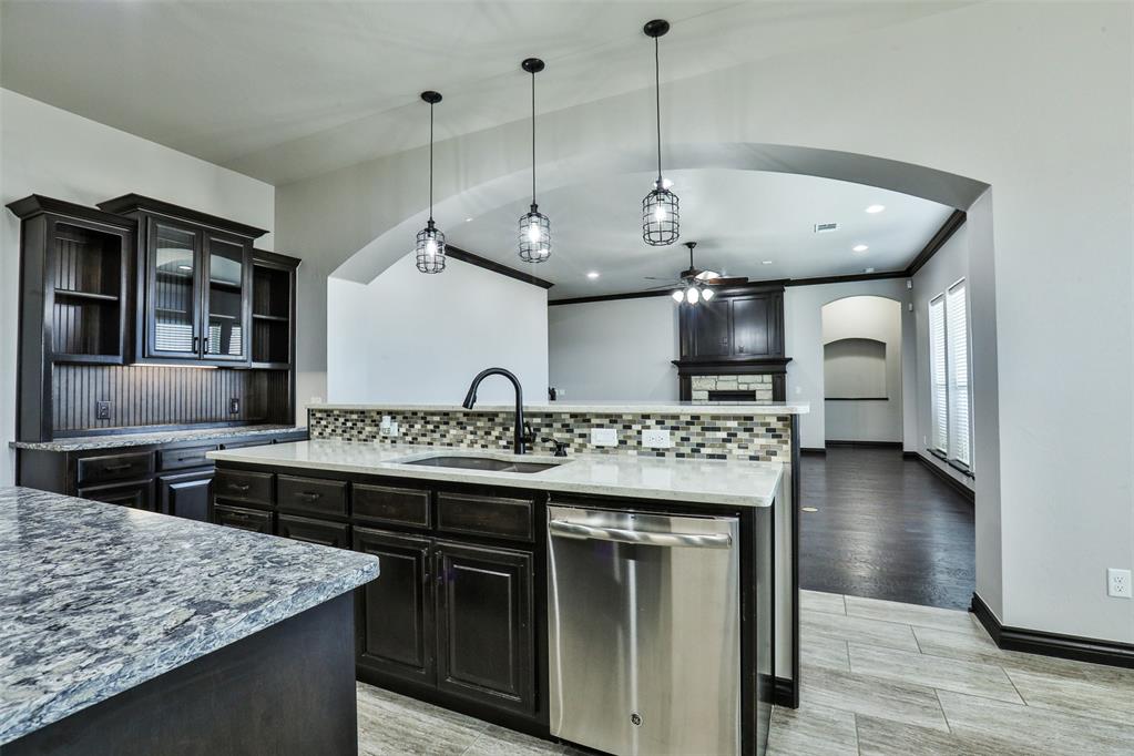 4215 Lorings Circle Property Photo 11