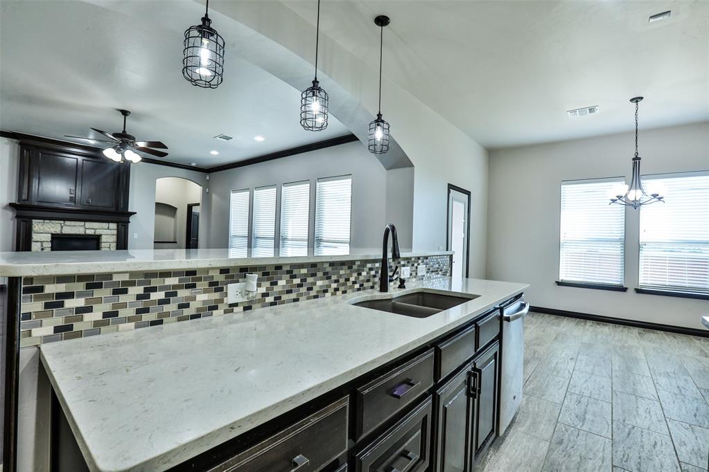 4215 Lorings Circle Property Photo 16