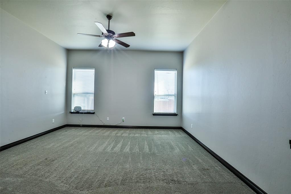 4215 Lorings Circle Property Photo 20