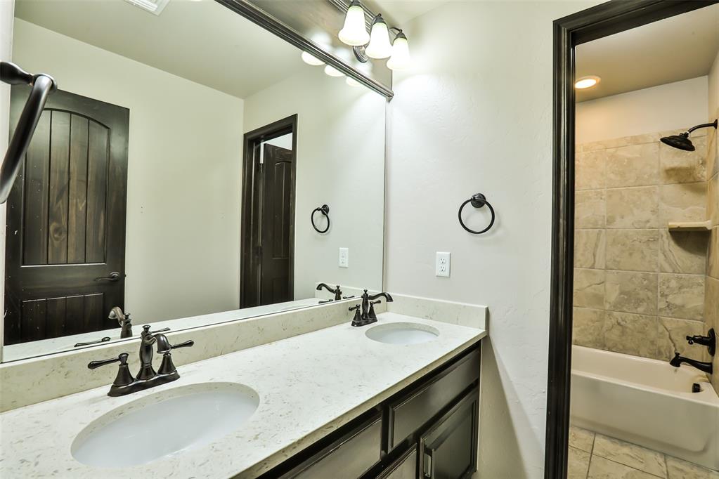4215 Lorings Circle Property Photo 34