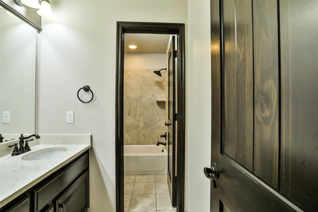 4215 Lorings Circle Property Photo 35