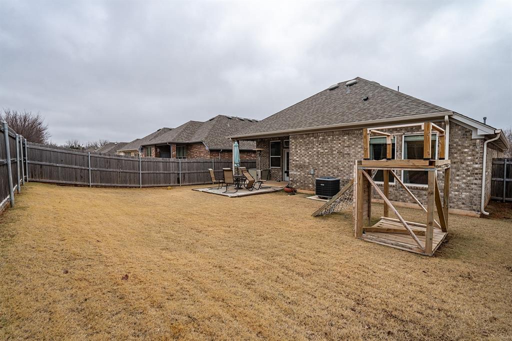 24 Carat Drive Property Photo 19