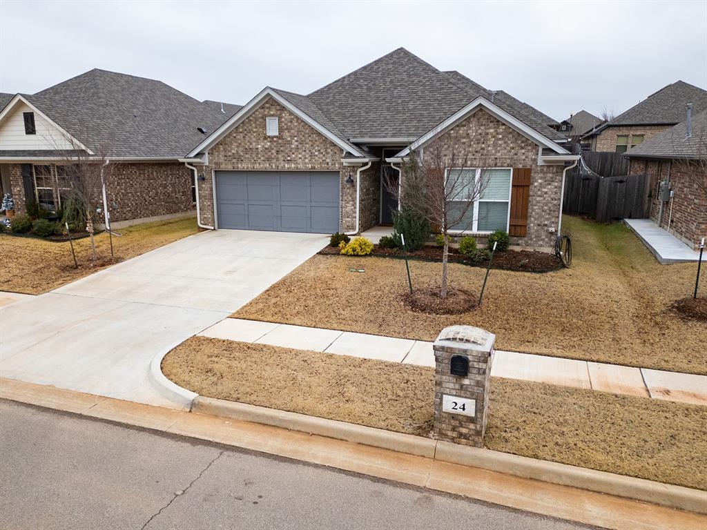 24 Carat Drive Property Photo 28