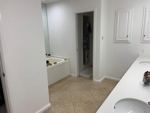 412 Timberdale Drive Property Photo 15