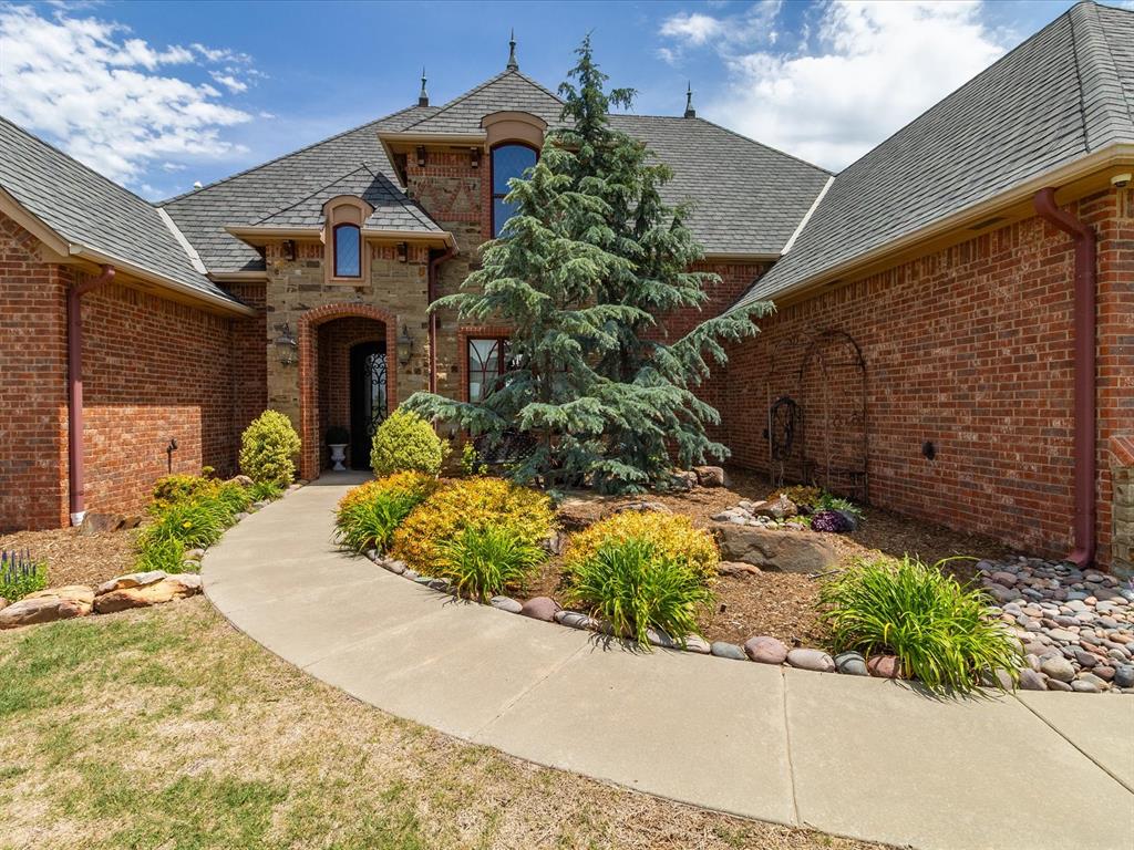 5451 Cottonwood Creek Circle Property Photo 2
