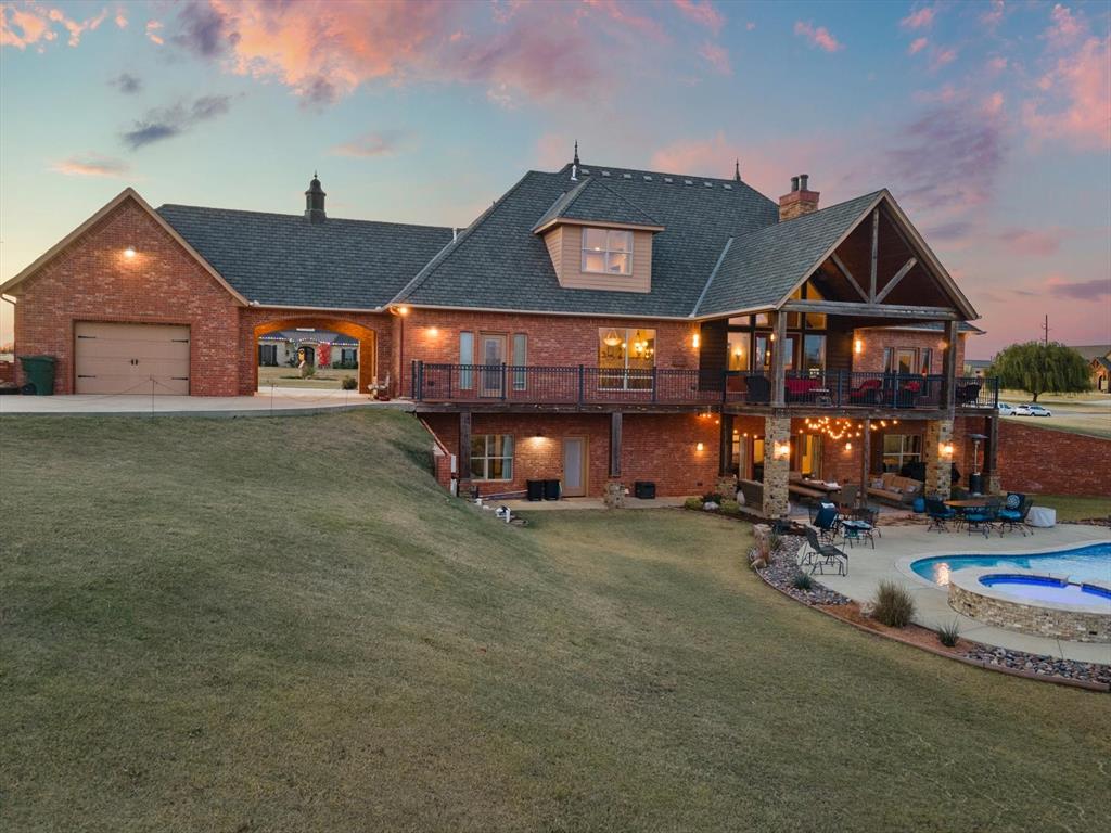5451 Cottonwood Creek Circle Property Photo 6