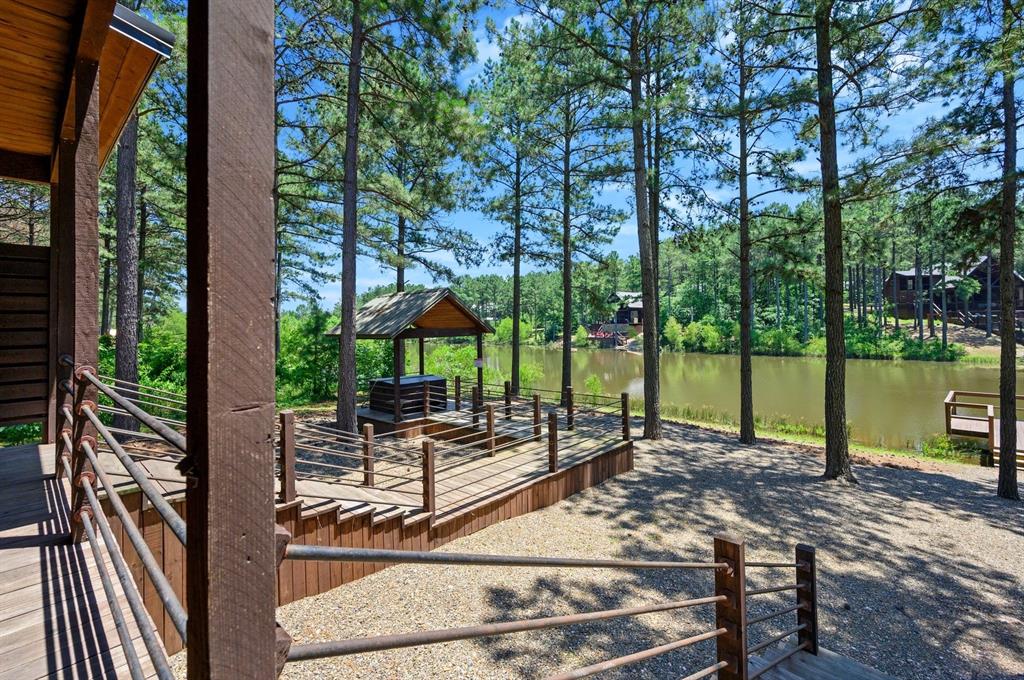 246 Stone Pine Lane Property Photo 4