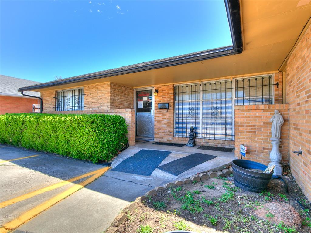 2228 Sw 59th Street Property Photo 1
