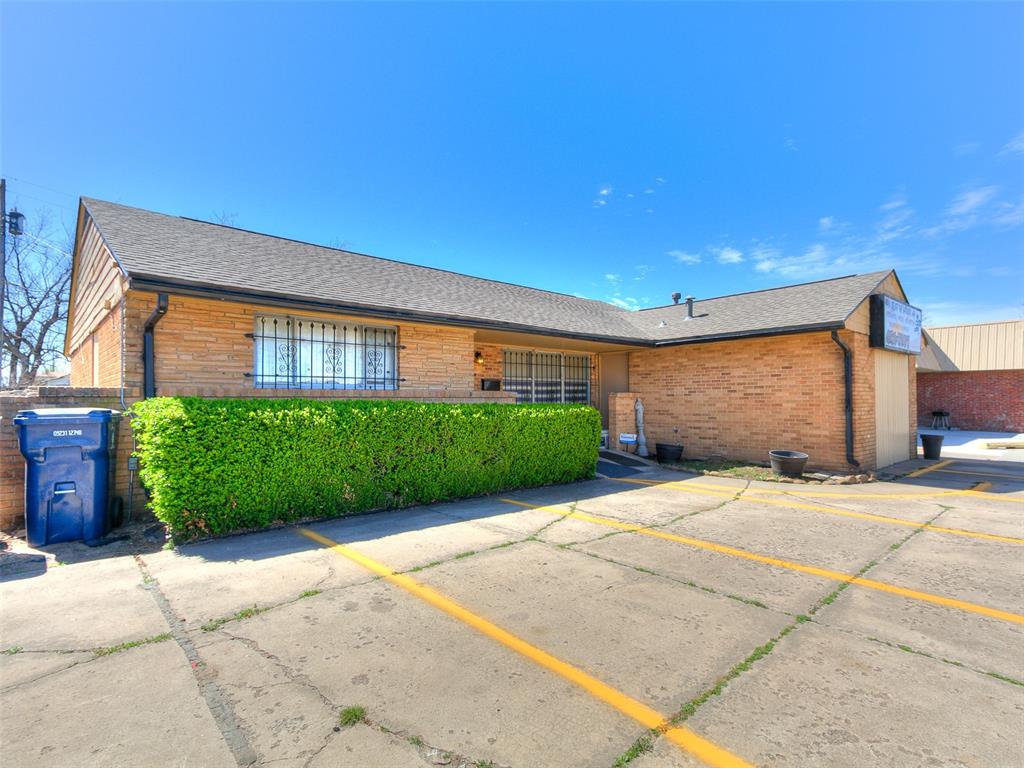 2228 Sw 59th Street Property Photo 3