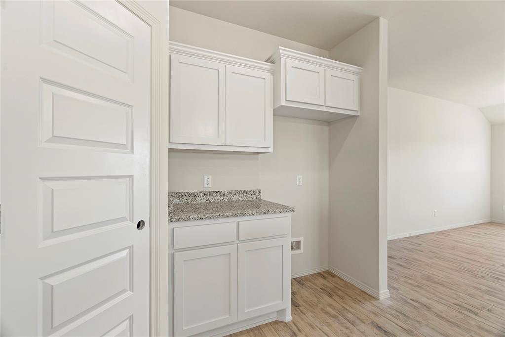 1930 Olive Avenue Property Photo 6