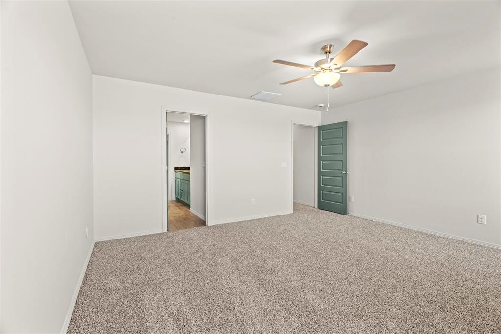1932 Olive Avenue Property Photo 11
