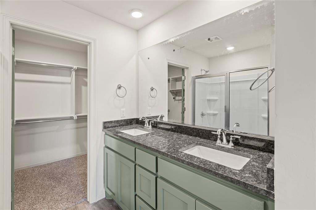 1932 Olive Avenue Property Photo 12