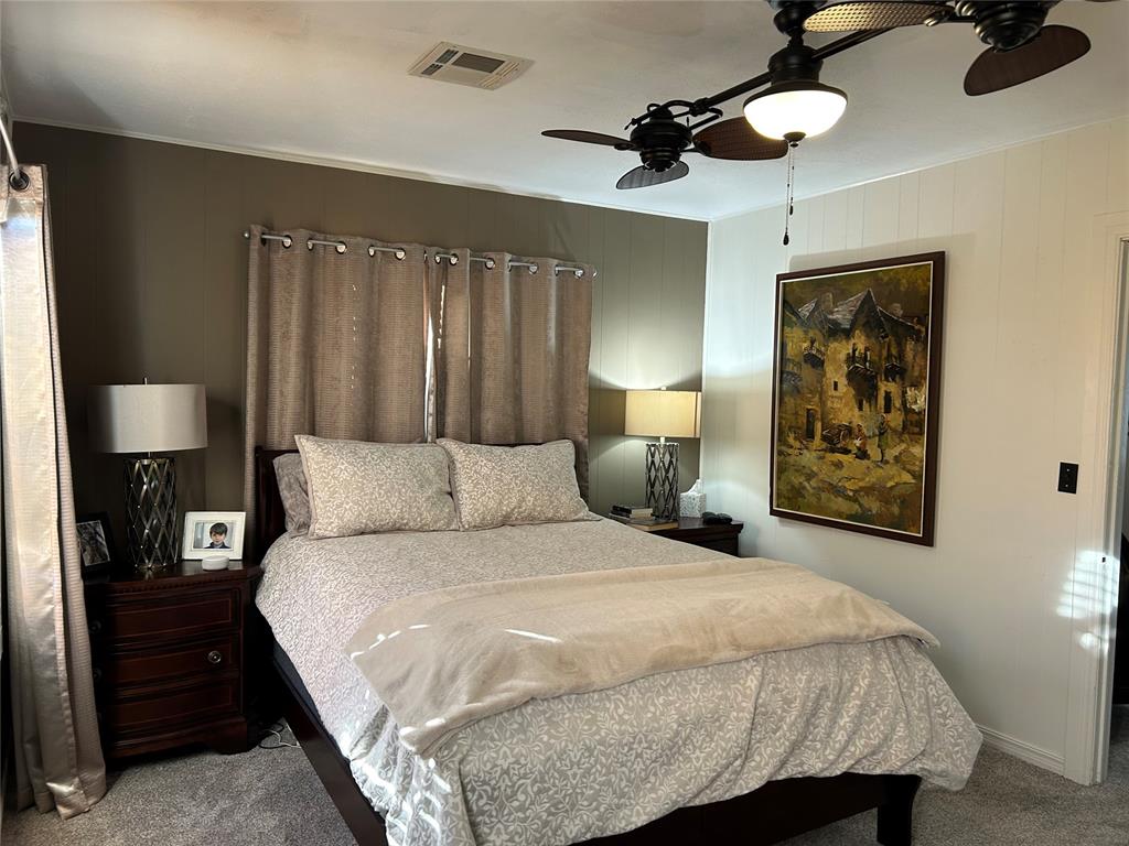 418 S Pennsylvania Avenue Property Photo 11
