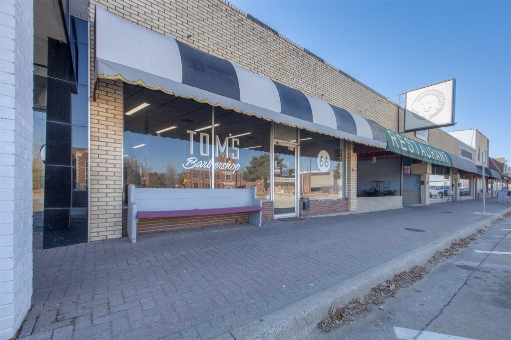 6718 Nw 39th Expressway Property Photo 4