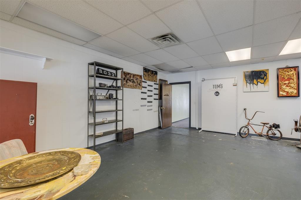 6718 Nw 39th Expressway Property Photo 15