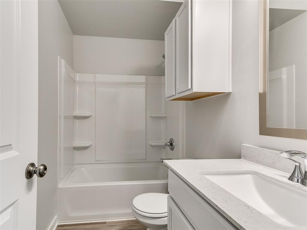 13074 Mannington Road Property Photo 20