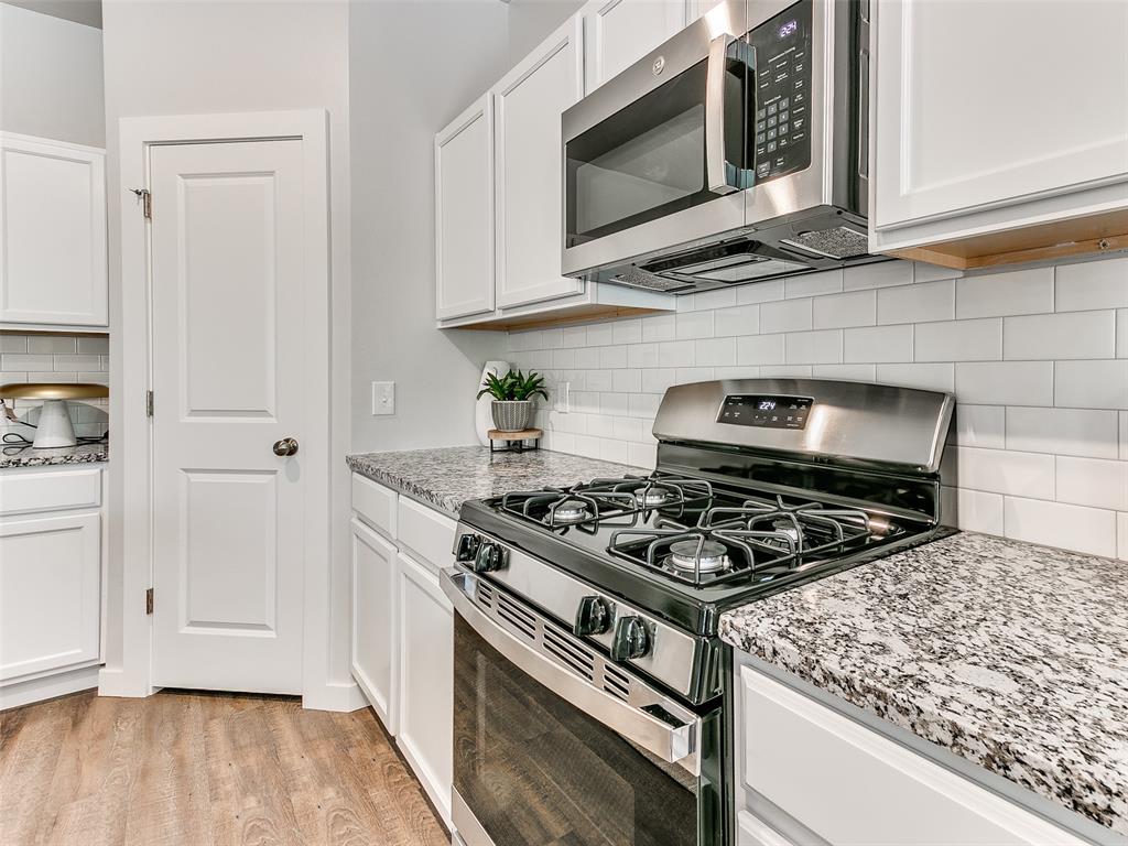 11725 Sweeping Lane Property Photo 7