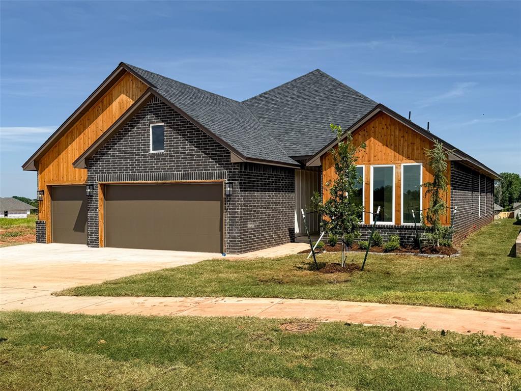 225 Sage Brush Way Property Photo 1
