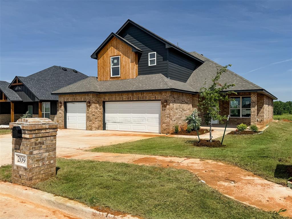 209 Sage Brush Way Property Photo 1