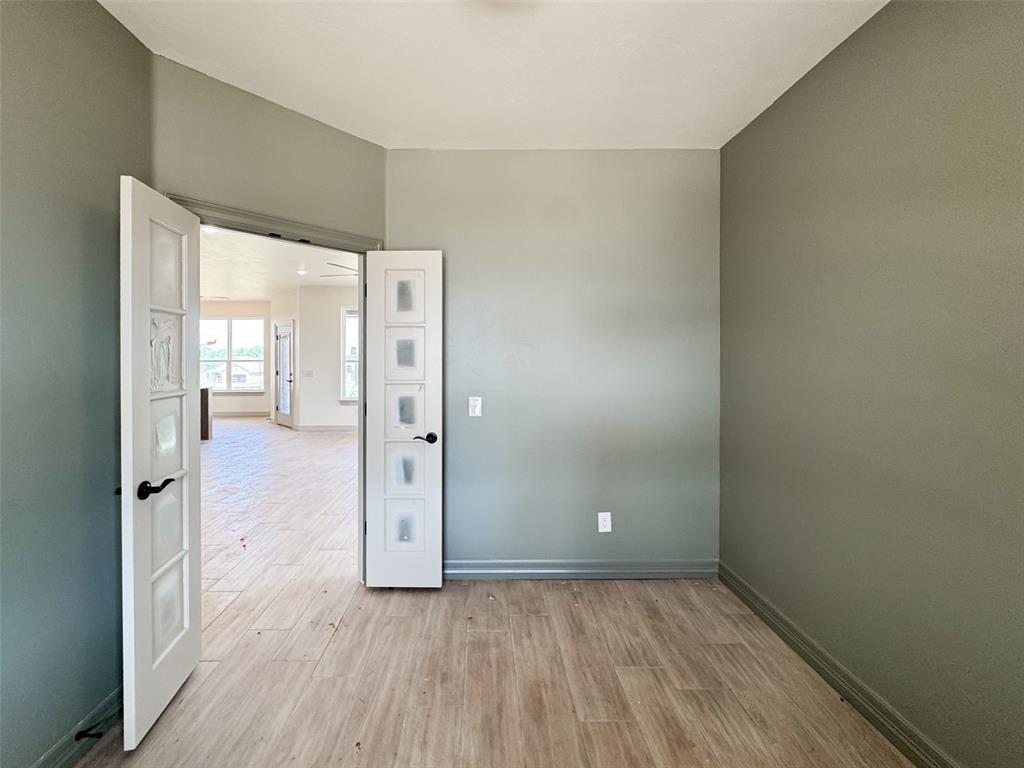 209 Sage Brush Way Property Photo 8