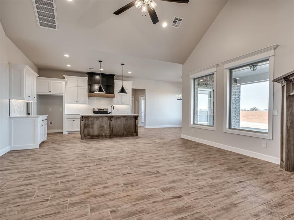 641 Isabella Drive Property Photo 12