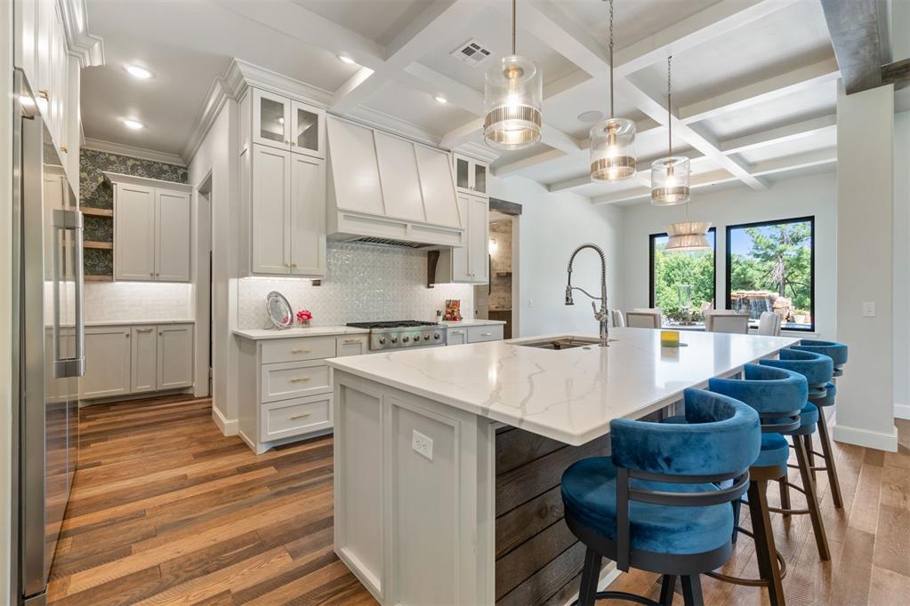 834 Tall Pines Drive Property Photo 1